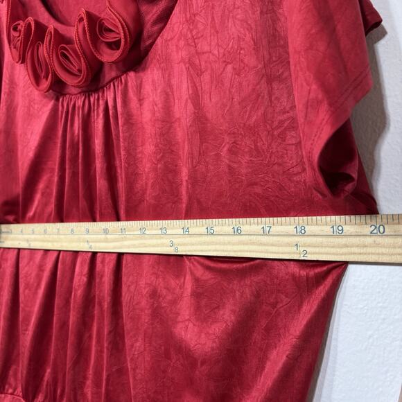 Amywear Red Rosette Neck Ruffle Texture Retro Y2K Statement Top Tunic Size Large - Picture 8 of 10